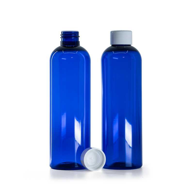 Blaue Kunststoffflasche, glatter weißer Verschluss mit Reduzierstück, 250 ml