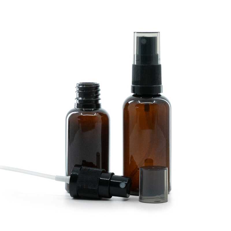 Kunststofffläschchen, schwarzer Sprühzerstäuber, rauchfarbener Überkappe, 50 ml
