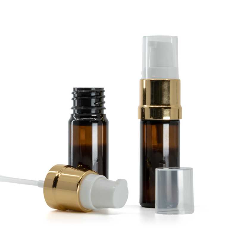 Bernsteinfarbene Kunststoffflasche, glänzende goldweiße Pumpe, 10 ml