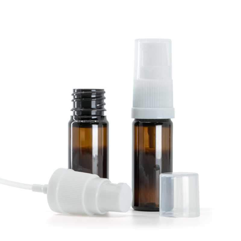 Bernsteinfarbene Kunststoffflasche, weiße Lotionpumpe, 10 ml