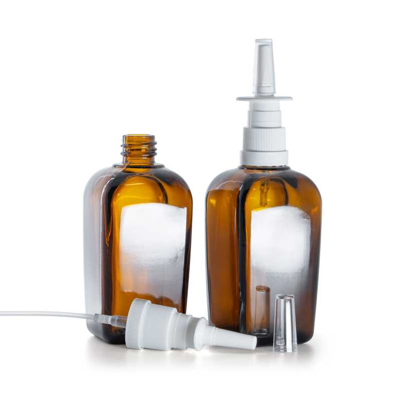Quadratische Braunglasflasche, weißes Nasenspray, 90 ml