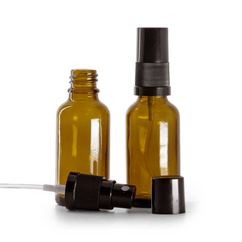 Braunglasflasche, schwarzer Feinnebelzerstäuber, schwarzer Überkappe, 30 ml