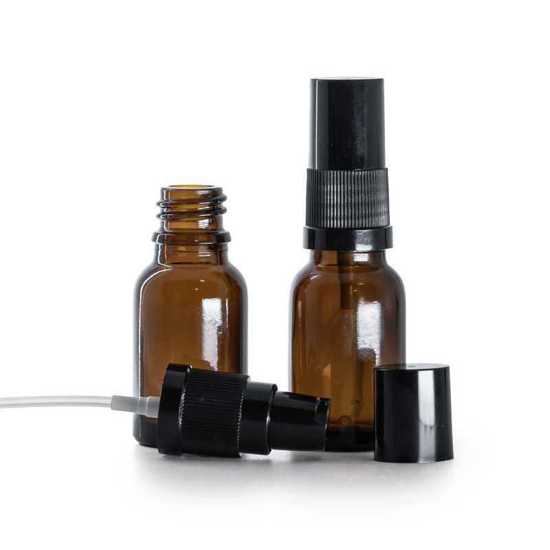 Braunglasflasche, schwarze Lotion-Pumpe mit schwarzem Überkappe, 15 ml