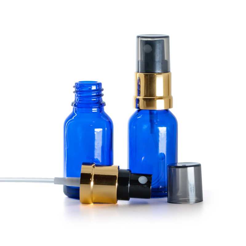 Blaues Glasfläschchen, schwarz-goldener Zerstäuber, rauchfarbene Überkappe, 15 ml