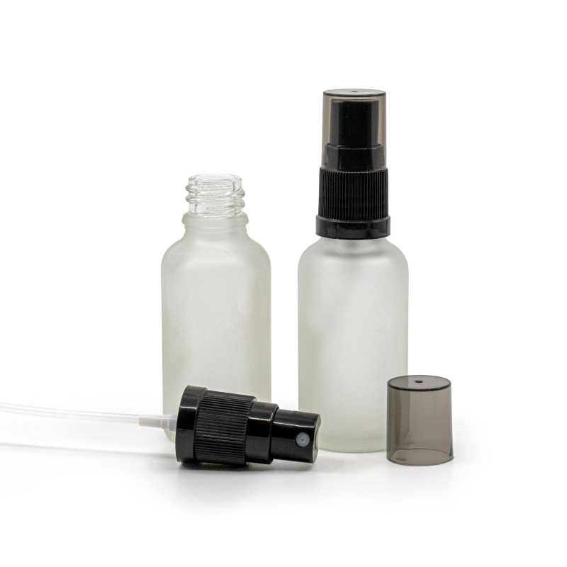 Klarglas-Fläschchen matt, schwarzer Sprühzerstäuber mit rauchfarbener Überkappe, 30 ml