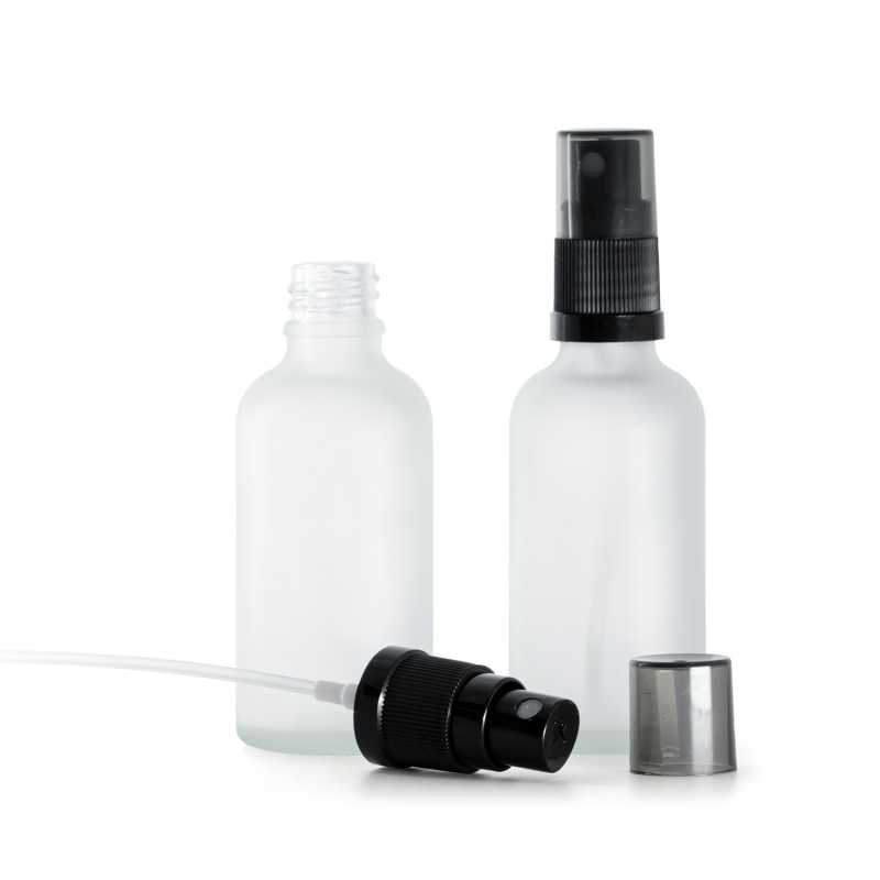 Mattierte transparente Glasfläschchen, schwarzer Sprühzerstäuber, rauchfarbene Überkappe, 50 ml