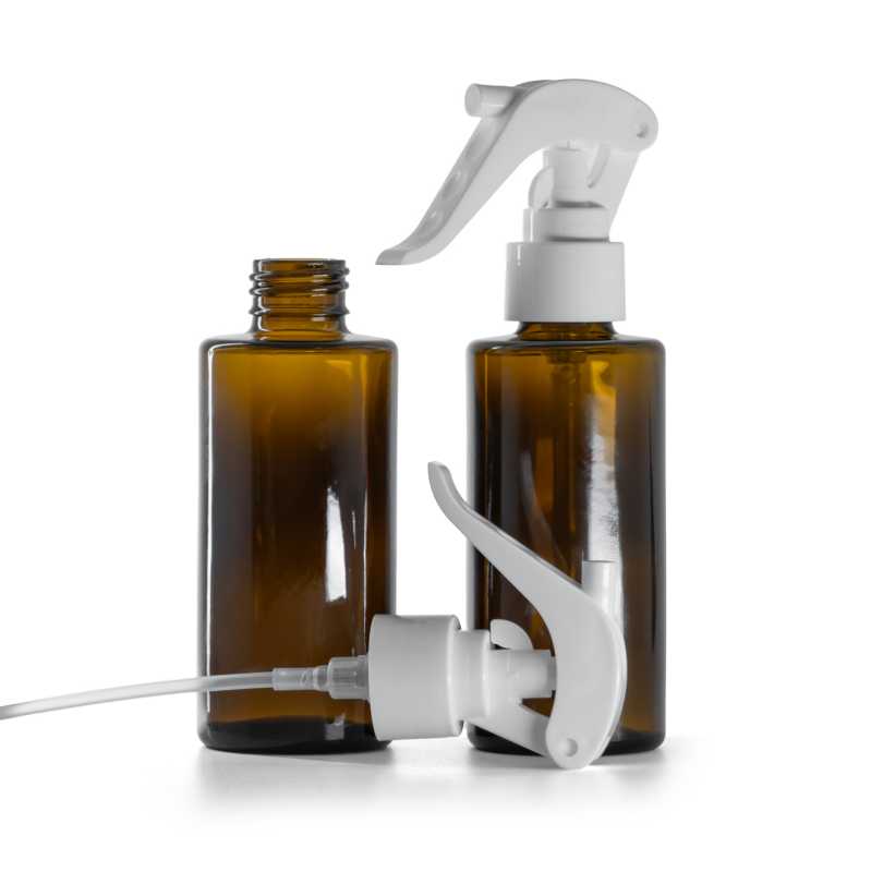 Braunglasflasche, gerader Hals, 24 mm, weißer Zerstäuber, 100 ml