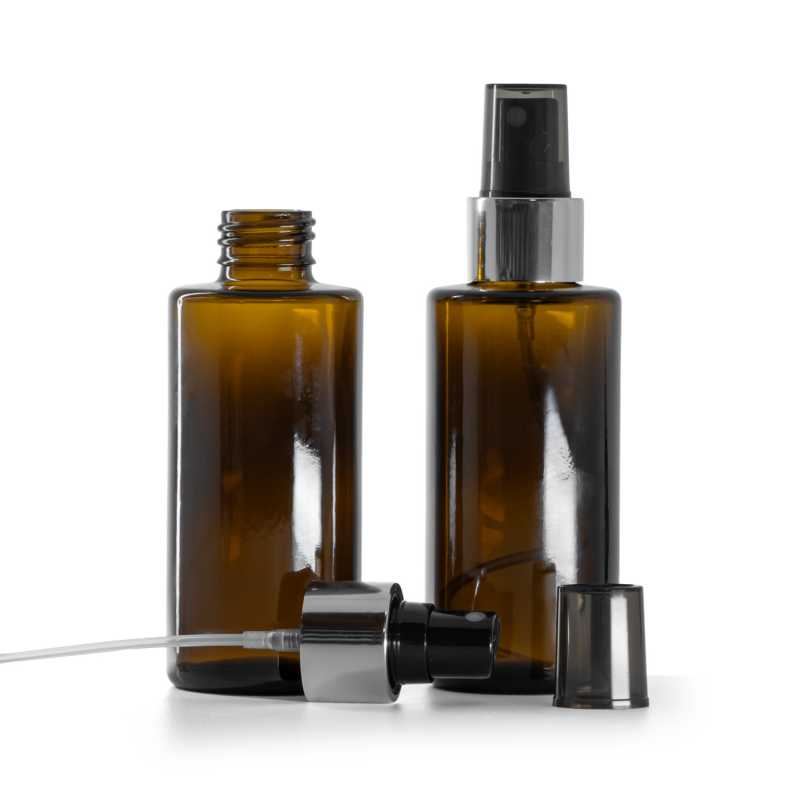 Braunglasflasche, gerader Hals, 24 mm, schwarzer Sprühkopf mit glänzend silbernem Ring, 100 ml