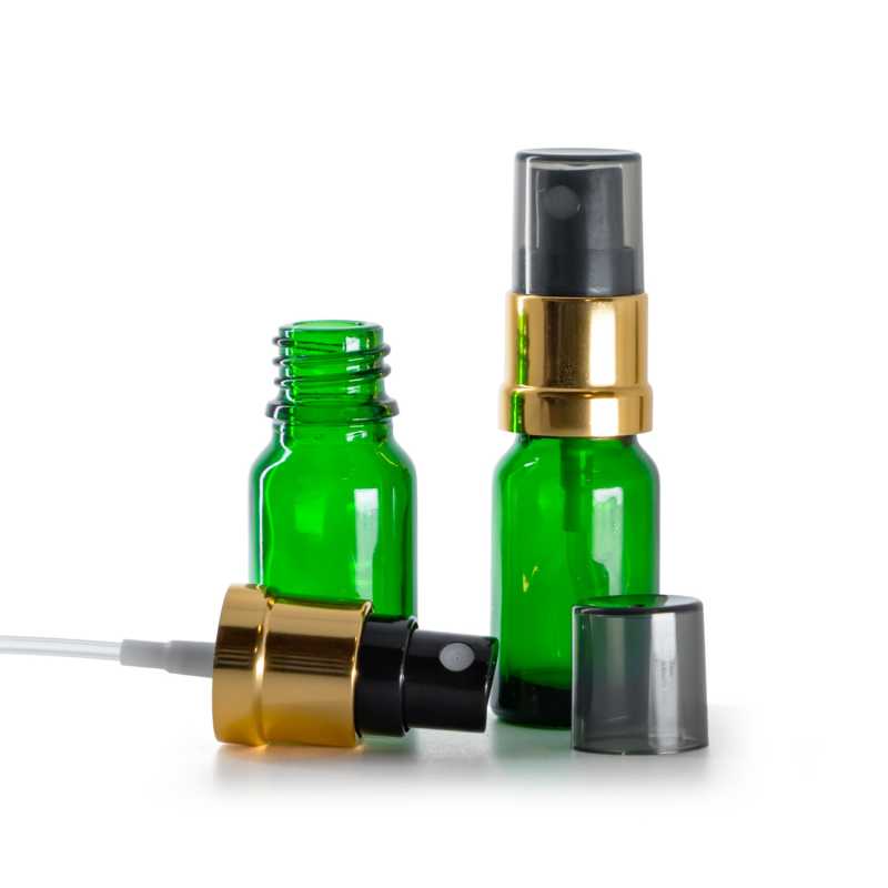 Grüne Glasflasche, schwarzer Glanzsprühkopf mit goldenen Akzenten, Rauchkappe, 10 ml
