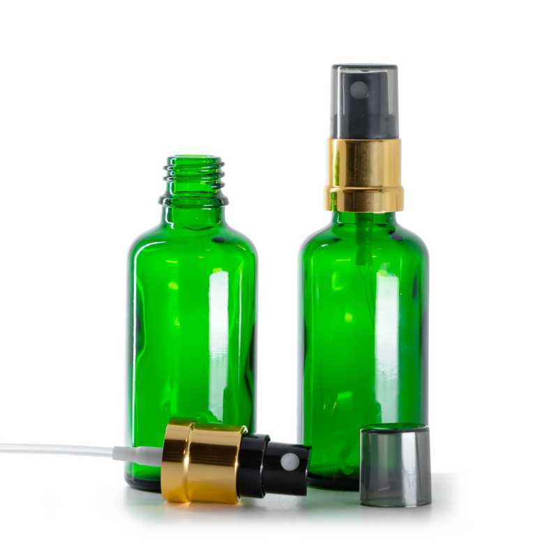 Grüne Glasflasche, schwarzer Sprühkopf mit glänzender Goldhülse, Smokey-Überkappe, 50 ml